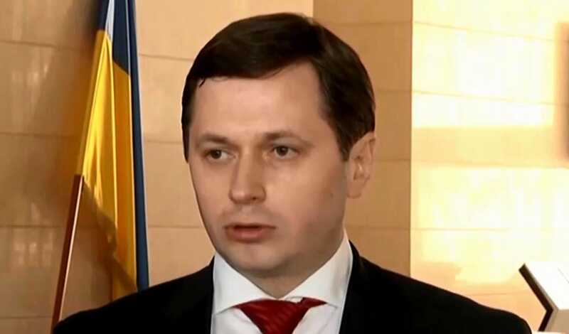 A multi-million empire for public service: Head of the court Yaroslav Golovachev and his wife Anastasia Golovacheva conceal 6 apartments and luxury cars