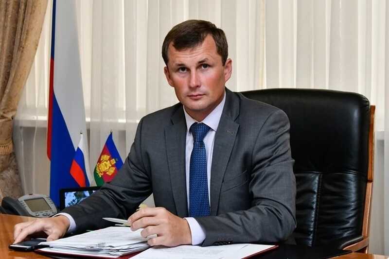 Millions of euros and dollars under the mattress: what investigators found during a search of Kuban governor’s "successor" Andrey Korobka