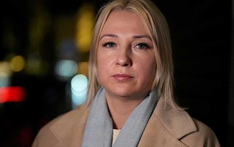 В Петербурге силовики сорвали встречу Екатерины Дунцовой с избирателями